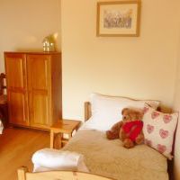 Who's sleeping in my bed? At snowdoniaholidaycottage.com